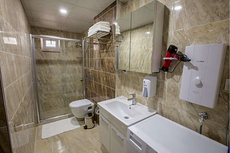 Elanis Suites