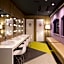 Booth Netcafe & Capsule