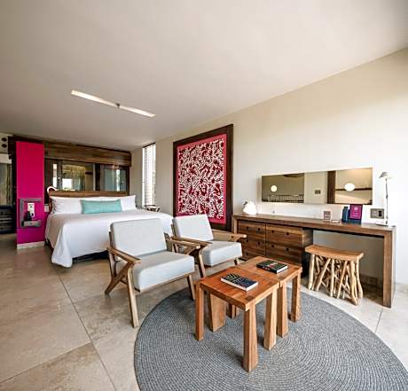 Junior Suite Ocean Front