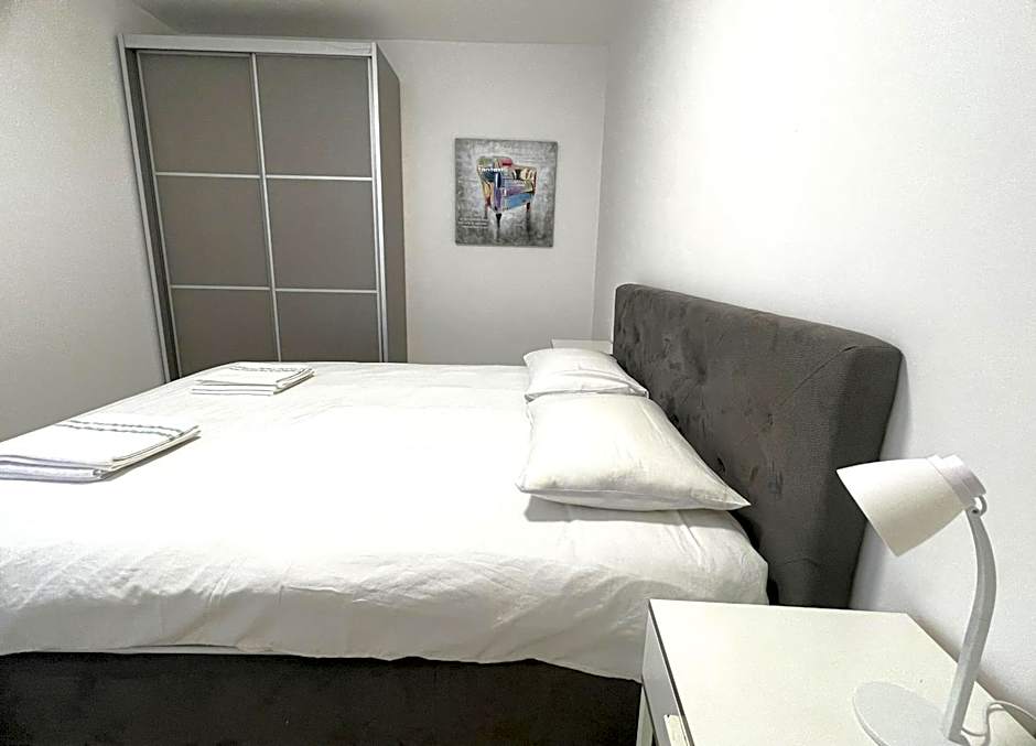 Stylish 3BR Golf Residence Eilat