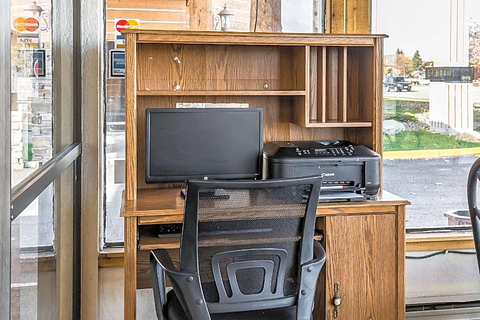 Econo Lodge Inn & Suites Kalispell - Glacier National Park Gateway