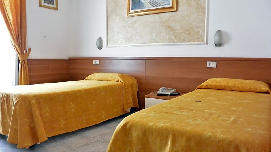 Hotel Mignon