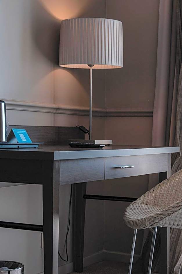 Hôtel Le Royal Promenade des Anglais