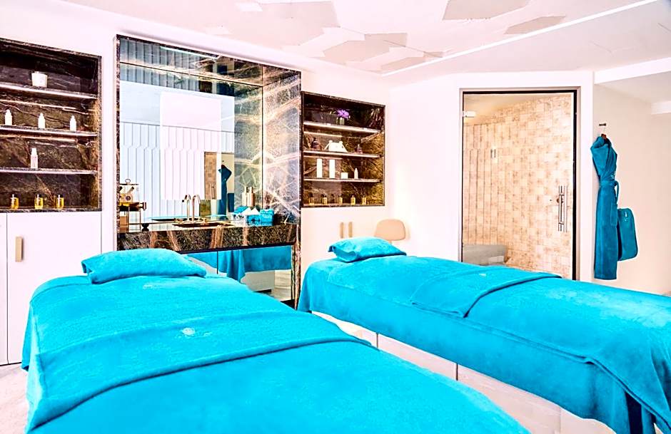 Carlton Cannes, a Regent Hotel By IHG