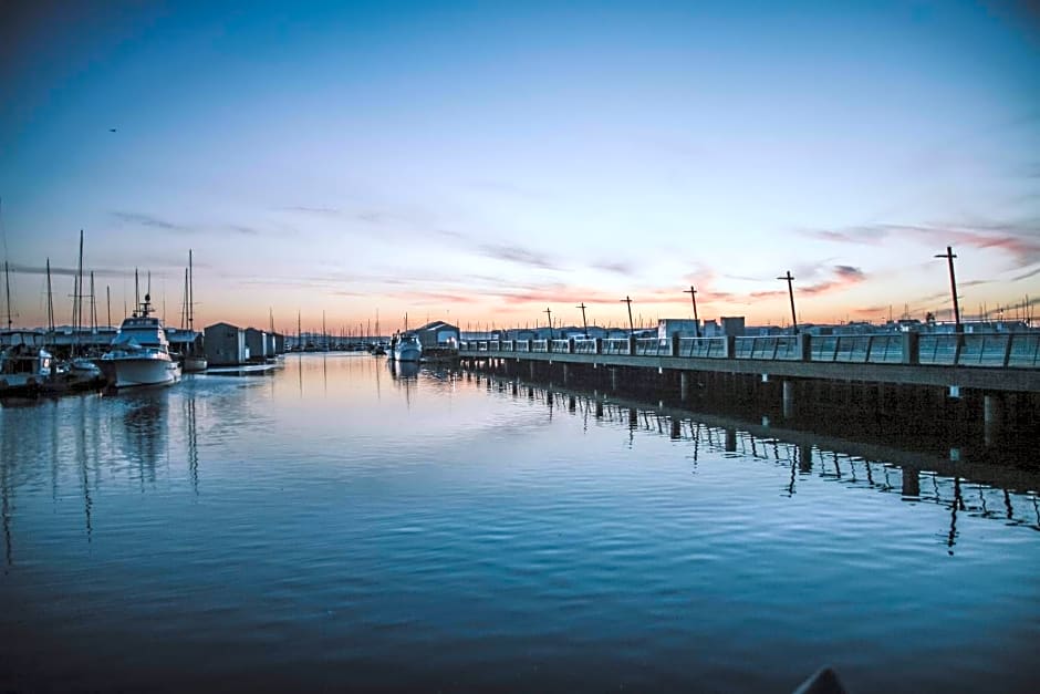 Hotel Indigo Everett - Waterfront Place By IHG