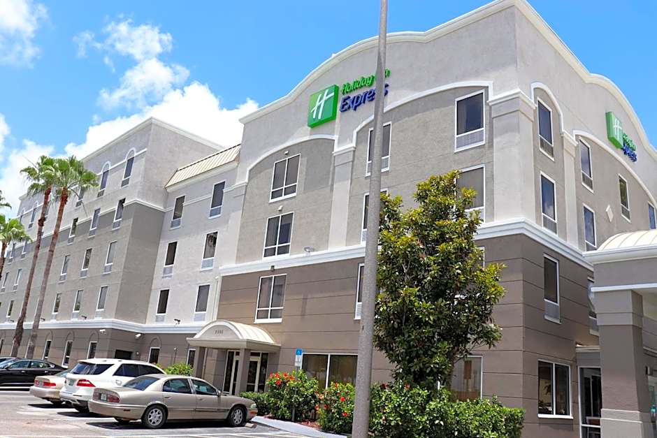 Holiday Inn Express Hotel & Suites Clearwater US 19 North By IHG