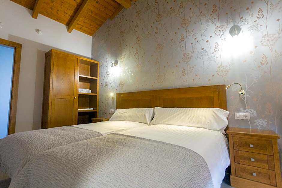 Casa da Ponte de Penas