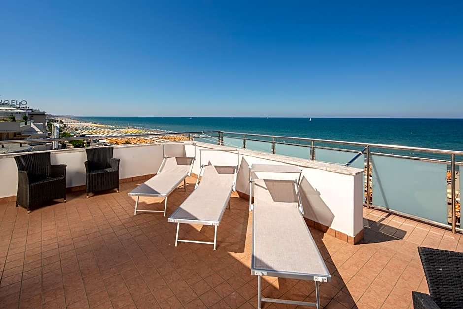 Hotel Des Nations - Vintage Hotel sul mare