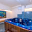Toxo Hotel