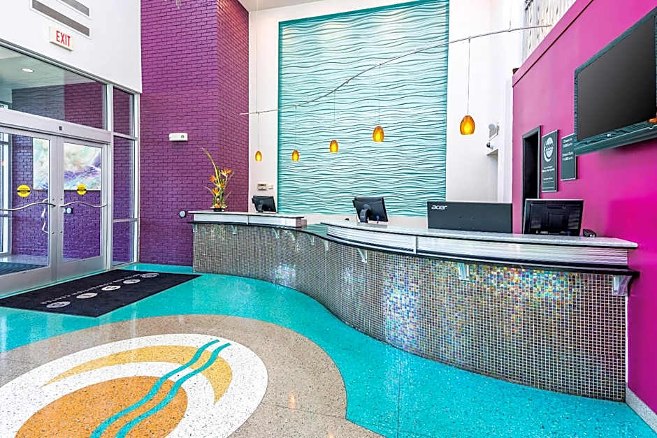 Oasis Hotel & Conv. Center, an Ascend Collection Hotel