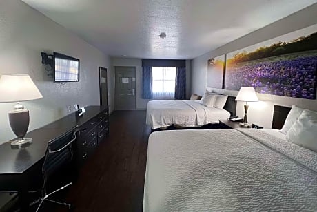 2 Queen Beds Mobility Accessible Room Non-Smoking