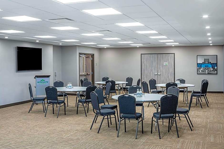 Wingate by Wyndham Kanata West Ottawa