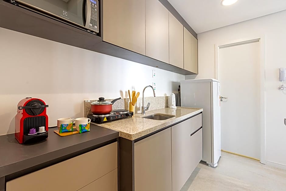 Easy Star - Studio charmoso com piscina no Brooklin!- YT03H