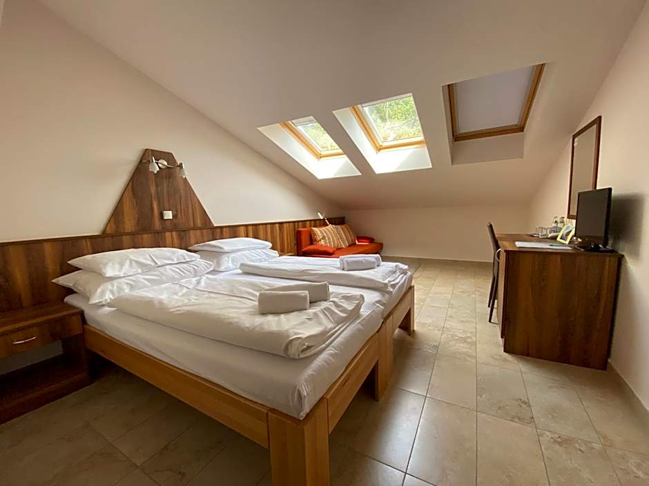 Sástó Hotel