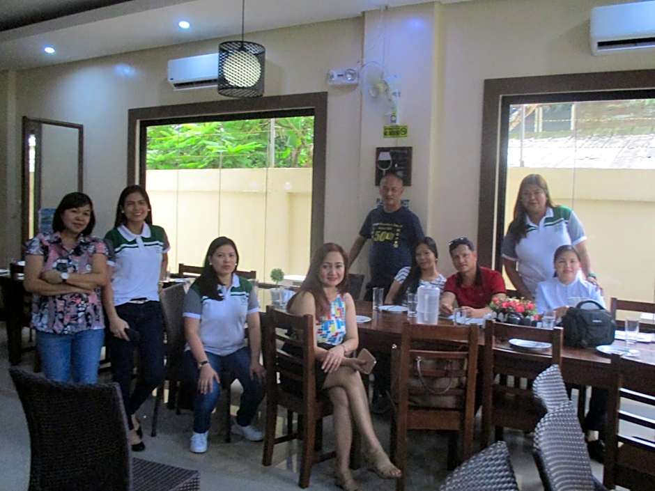 WMV Hotel & Restaurant