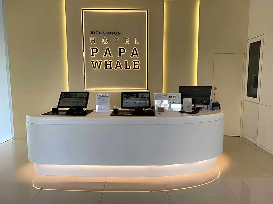 Hotel Papa Whale-Kaohsiung Formosa Boulevard