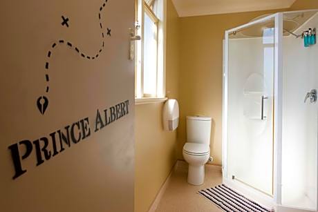 Single Room with Private Bathroom