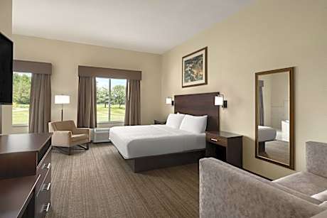 King Room with Golf Course View