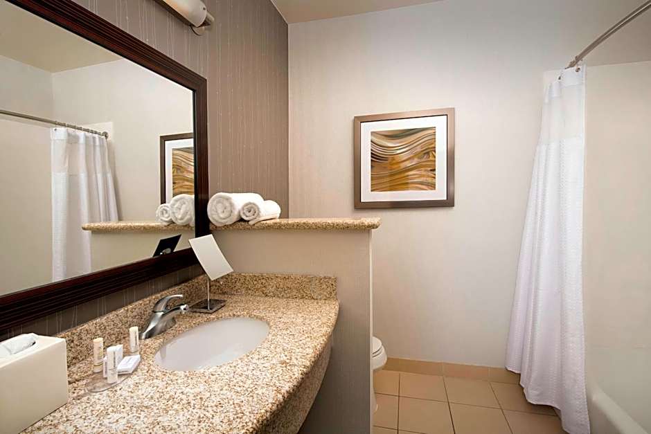 Courtyard by Marriott Tyler