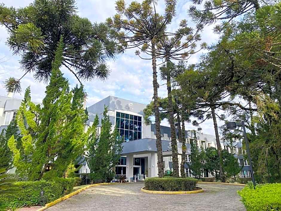 Fantástico Studio Royal Laje de Pedra MV (3022)