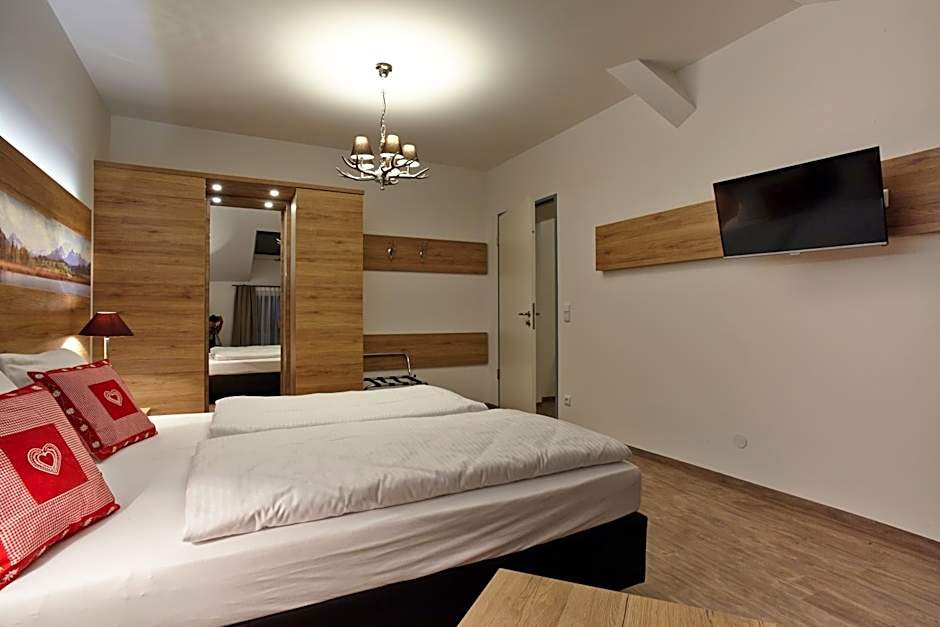 Hotel Sauerlacher Post