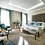 Lamaro Hotel