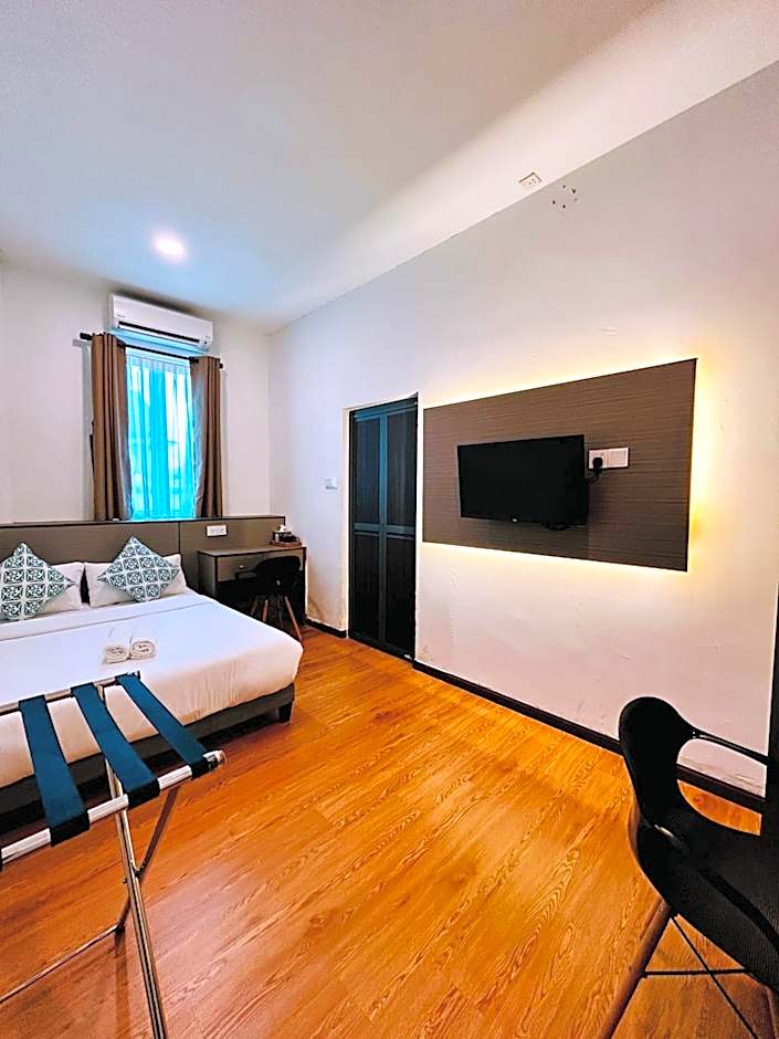 LESTARI INN RESIDENCE