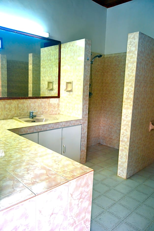 Chaya Villa Guest House