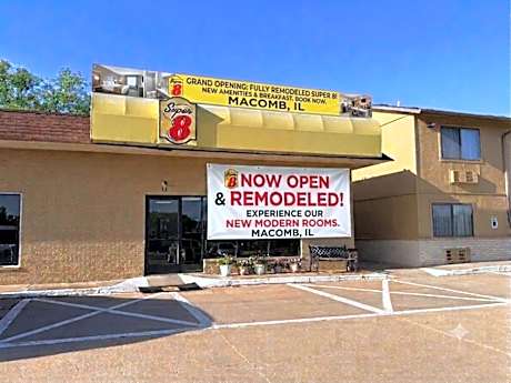 Super 8 by Wyndham Macomb