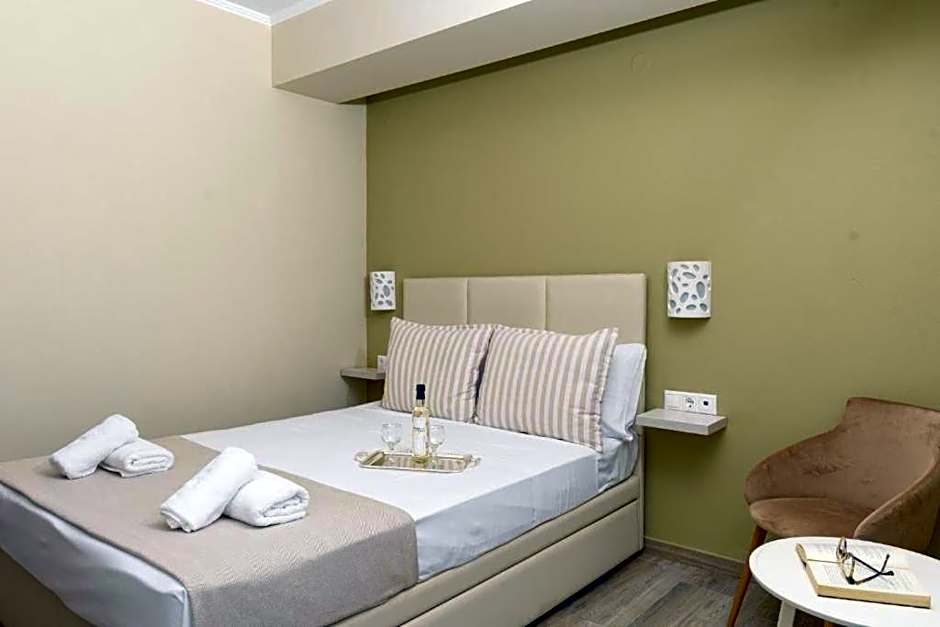 Ammos Beach Seaside Luxury Suites Hotel