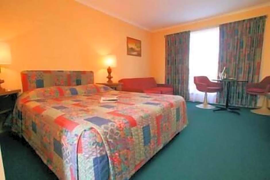 Heemskirk Motor Hotel
