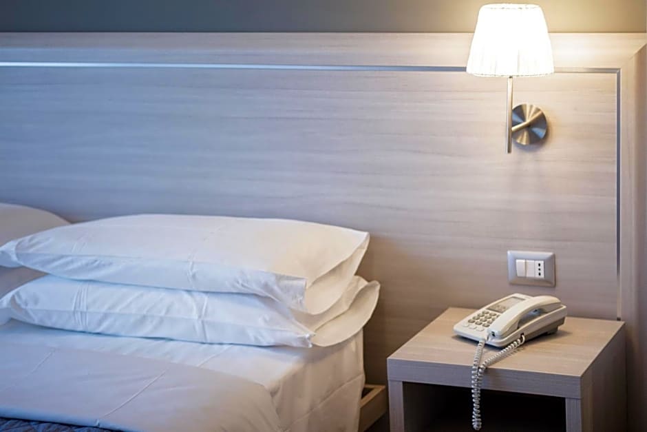 Twelve Hotel