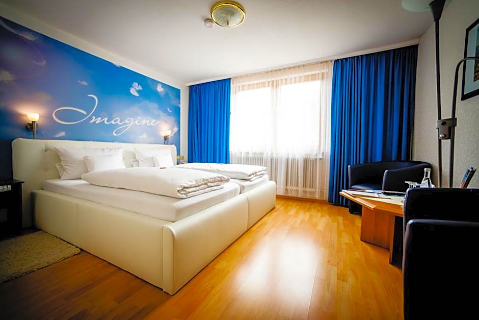 Holzschuhs Schwarzwaldhotel