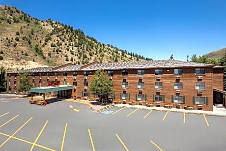 Super 8 by Wyndham Jackson Hole