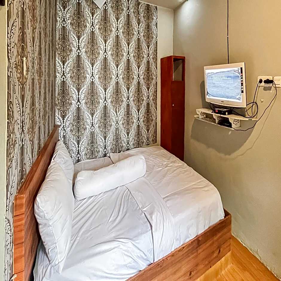 Graha Dirham Mitra RedDoorz