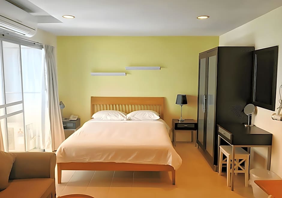 Caza V1 Serviced Apartment