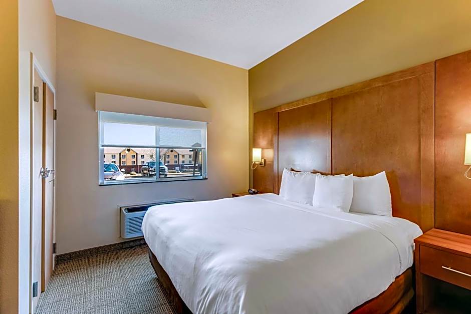 Comfort Suites Huntsville MidCity District at Research Park