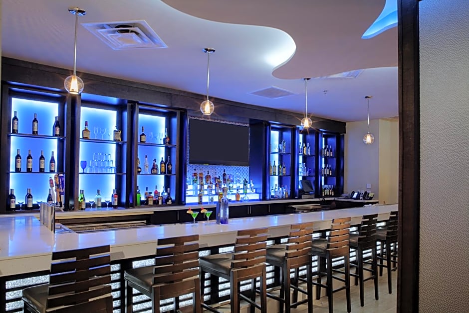DoubleTree by Hilton Hotel Jacksonville Airport