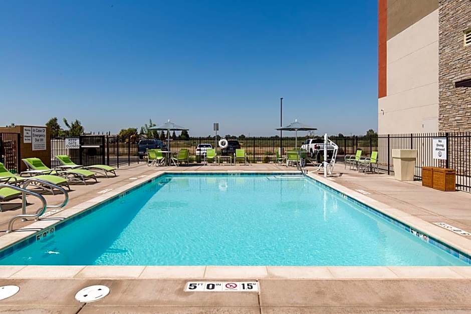 Holiday Inn Express Visalia - Sequoia Gateway Area By IHG