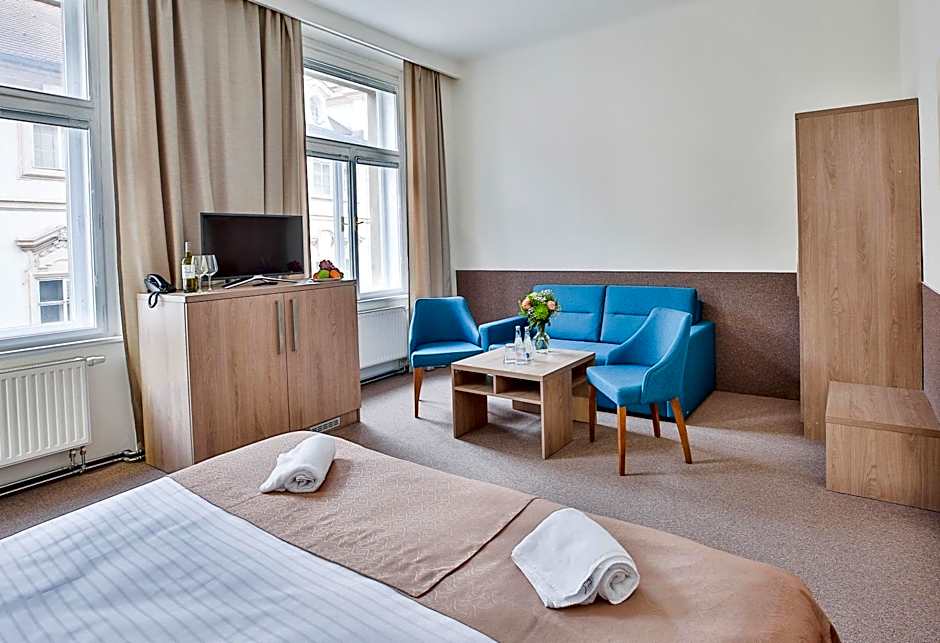 Apartments Embassy by LH