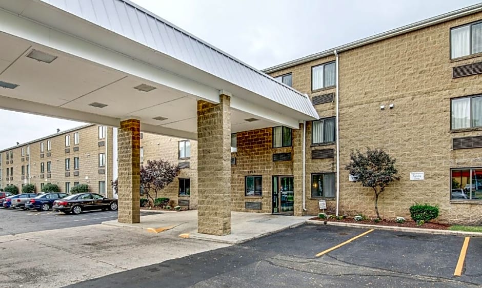 AmericInn by Wyndham Madison WI