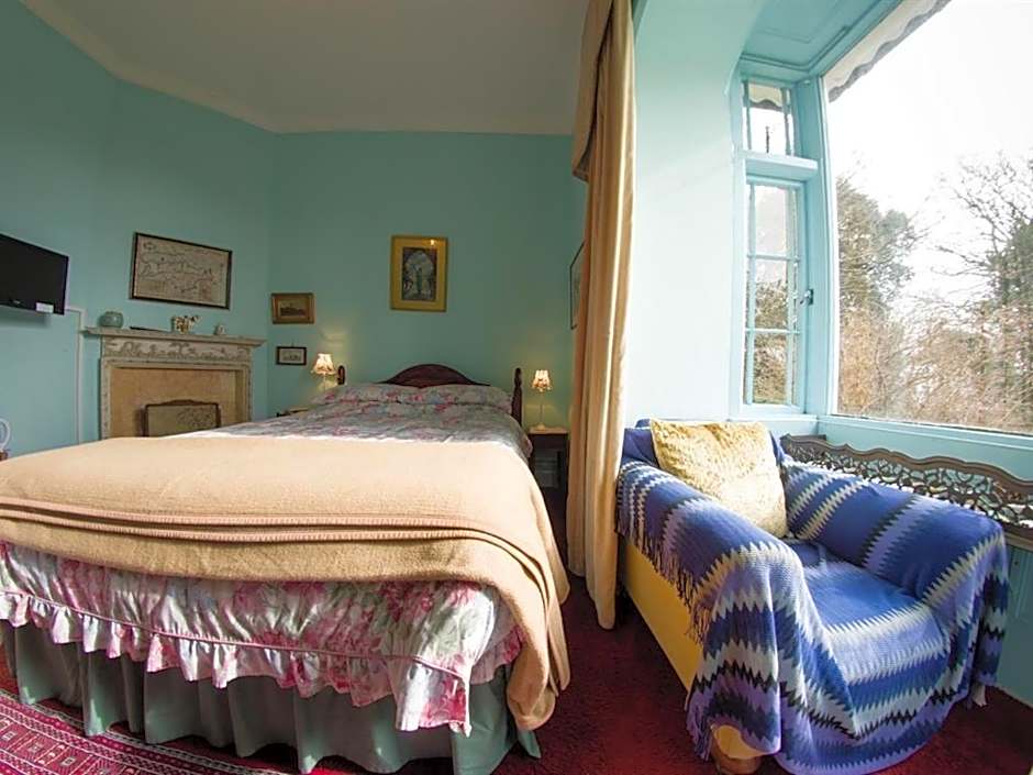 Lisle Combe