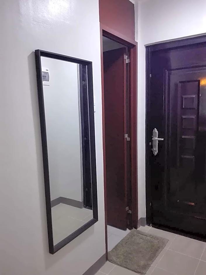 Mak'z Condo Place