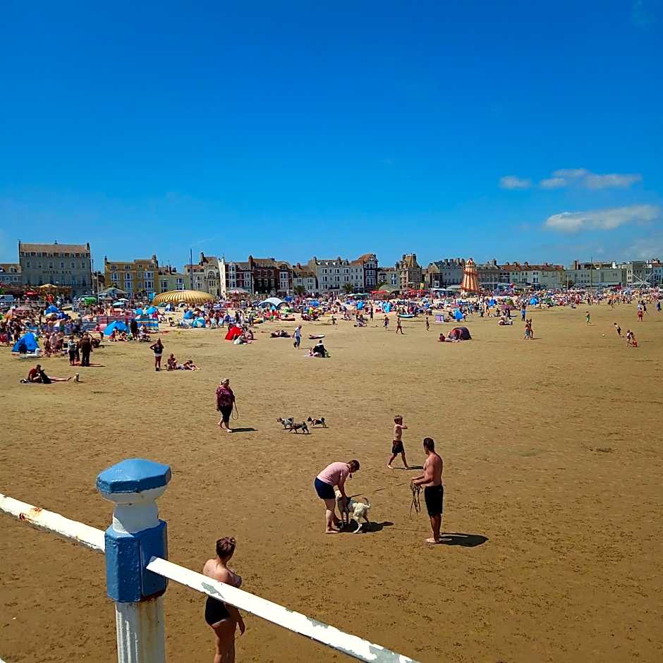 The Wilton Weymouth