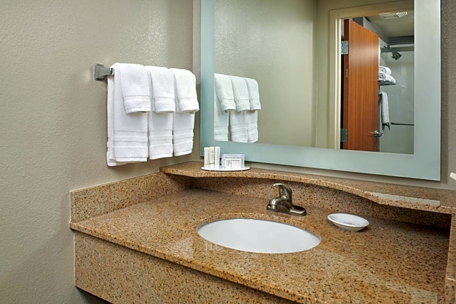 SpringHill Suites by Marriott Baton Rouge North / Airport