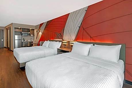 Efficiency Queen Suite with Two Queen Beds - Non Smoking