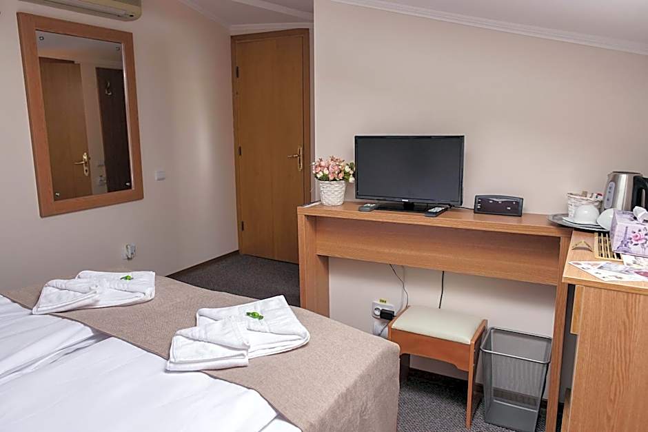 Bucharest Downtown Inn