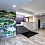 Rodeway Inn & Suites near Outlet Mall - Asheville