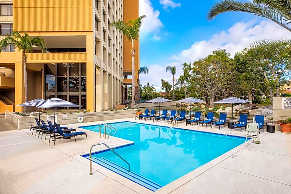 Hotel Fera Anaheim, a DoubleTree by Hilton