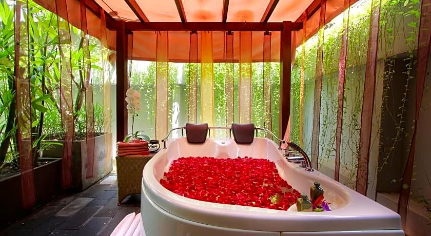 B Hotel Bali & Spa